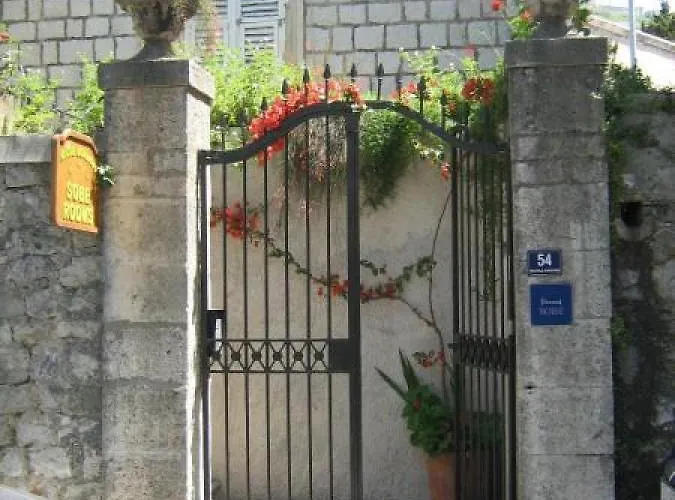 House Boninovo *